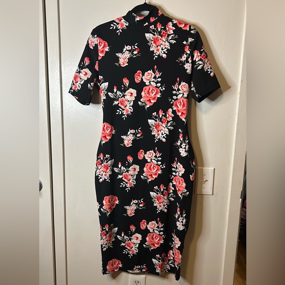 Stretch floral dress.